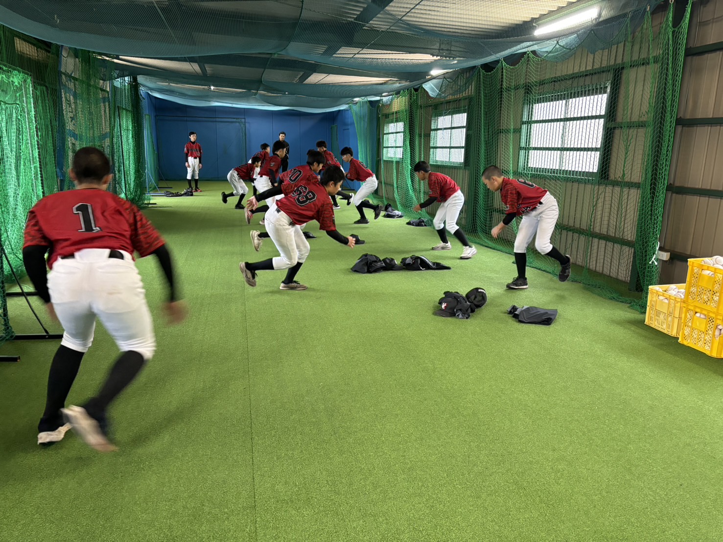 本日雨天のため室内練習_00