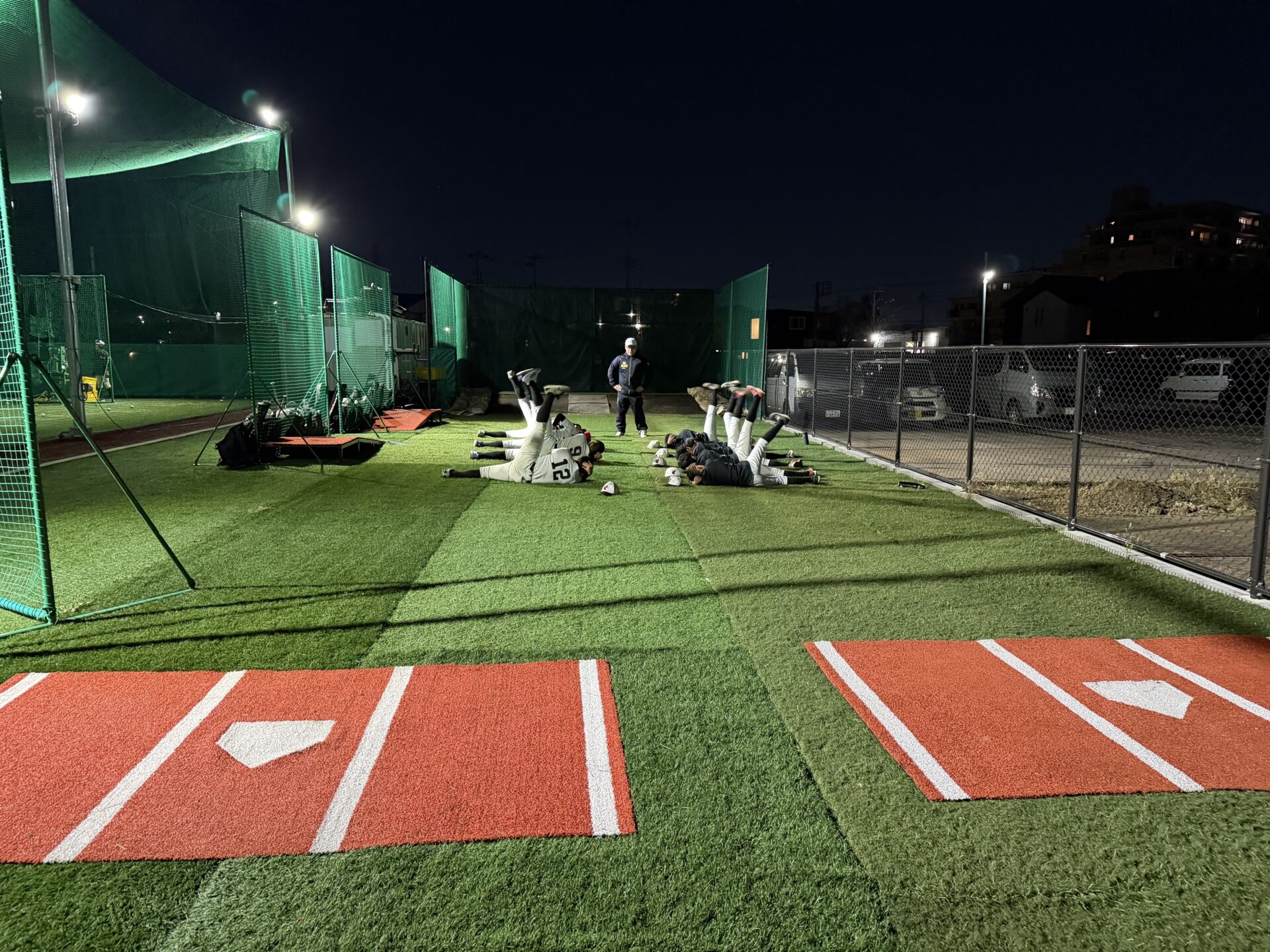 平日ナイター練習風の子グラウンド_00