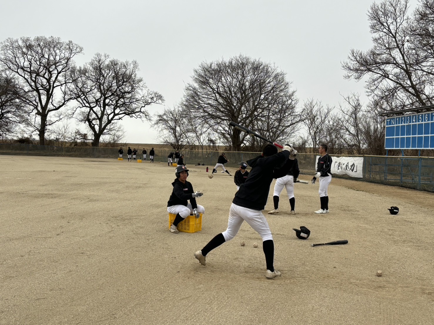 土日、強風と降雪の影響でOP戦中止_00